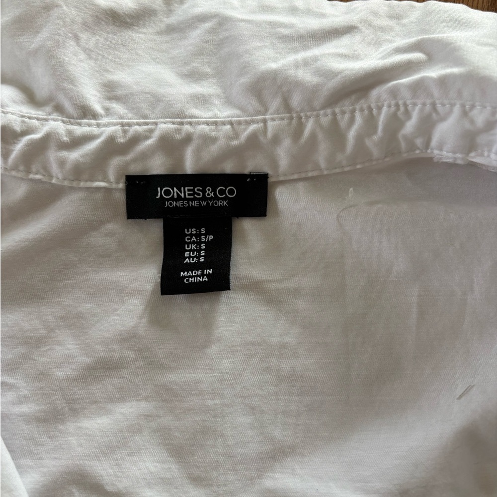 White Long Sleeve Button Down Nwot - image 4